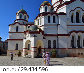 New Athos, Abkhazia - June 3. 2018. yard in Novy Afonsky for men Monastery. Редакционное фото, фотограф Володина Ольга / Фотобанк Лори