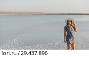 happy smiling girl in white hat enjoying sun, expanse of Bascunchak salt lake. Стоковое фото, фотограф Ирина Мойсеева / Фотобанк Лори
