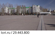 Ханты-Мансийск. Здание правительства и областной думы. Khanty-Mansiysk city - сounty government building. (2016 год). Стоковое видео, видеограф Евгений Романов / Фотобанк Лори