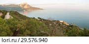 View of the road, the Black sea and Ilyas-Kaya mountain on the southern coast of Crimea. Стоковое фото, фотограф Владимир Пойлов / Фотобанк Лори
