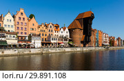 Embankment of Motlawa river in Gdansk (2018 год). Стоковое фото, фотограф Яков Филимонов / Фотобанк Лори