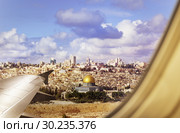 Israel Jerusalem city view from plane window. Стоковое фото, фотограф Сергей Новиков / Фотобанк Лори