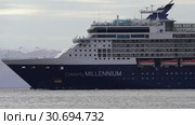 Круизный лайнер Celebrity Millennium. Zoom in (2019 год). Редакционное видео, видеограф А. А. Пирагис / Фотобанк Лори