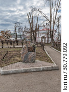 Памятный знак "Детям войны 1941-1945 г.г. от благодарных галичан" в г. Галич (2019 год). Редакционное фото, фотограф Ирина Гришанова / Фотобанк Лори