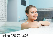 Woman relaxing in jacuzzi. Стоковое фото, фотограф Яков Филимонов / Фотобанк Лори