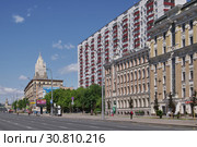 Москва. Садовое кольцо, четная сторона (2019 год). Редакционное фото, фотограф Илюхина Наталья / Фотобанк Лори