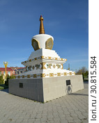Ступа Примирения в солнечный день. Элиста, Калмыкия (2017 год). Стоковое фото, фотограф Ирина Борсученко / Фотобанк Лори