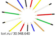 Rotating multicolored pencils in a circle. Стоковая анимация, аниматор WalDeMarus / Фотобанк Лори