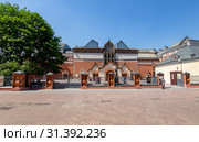 The State Tretyakov Gallery-- is an art gallery in Moscow, Russia, the foremost depository of Russian fine art in the world. Gallery's history starts in 1856. Hall of artist V.Vasnetsov. Collection - 130,000 exhibits (2019 год). Редакционное фото, фотограф Владимир Журавлев / Фотобанк Лори