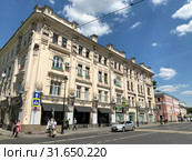 Москва, улица Покровка, дом 19. Доходный дом Федора Рахманова, 1898-1899 гг. (2019 год). Редакционное фото, фотограф Овчинникова Ирина / Фотобанк Лори