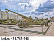Американская 155-мм пушка M2 Long Tom. На открытой площадке музея военной техники «Боевая слава Урала». Верхняя Пышма. Свердловская область (2019 год). Редакционное фото, фотограф Сергей Афанасьев / Фотобанк Лори