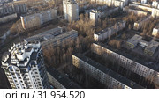 Flying over the roofs of houses. Aerial photography residential complex Manor Vorontsov (2019 год). Редакционное видео, видеограф Aleksandr Sulimov / Фотобанк Лори