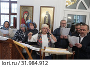 Великое освящение Покровского храма деревни Нововасильевское Лотошинского района (2019 год). Редакционное фото, фотограф Дмитрий Неумоин / Фотобанк Лори