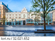 Театр Ермоловой в Москве The building of the theater Yermolova in Moscow (2019 год). Редакционное фото, фотограф Baturina Yuliya / Фотобанк Лори