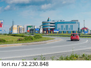 Россия, Сибирь, Ханты-Мансийск,  на объездной дороге (2018 год). Стоковое фото, фотограф Александр Циликин / Фотобанк Лори