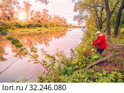 A fisherman with a spinning on the river Dema. Bashkortostan. The Urals. Стоковое фото, фотограф Акиньшин Владимир / Фотобанк Лори