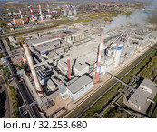 Компания HeidelbergCement. Завод по производству сухих строительных смесей. Вид с воздуха. HeidelbergCement. Plant for the production of dry mixes. Aerial view. Редакционное фото, фотограф Евгений Романов / Фотобанк Лори