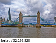 Тауэрский мост (Tower Bridge) и небоскрёб The Shard. Лондон. Великобритания (2019 год). Стоковое фото, фотограф Сергей Афанасьев / Фотобанк Лори