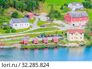 Small  houses at Olden, Norway.Olden is a village and urban area in the municipality of Stryn in Sogn og Fjordane county, Norway. Стоковое фото, фотограф Николай Коржов / Фотобанк Лори