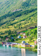 Small  houses at Olden, Norway.Olden is a village and urban area in the municipality of Stryn in Sogn og Fjordane county, Norway. Стоковое фото, фотограф Николай Коржов / Фотобанк Лори