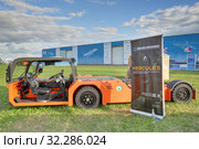 Международный авиационно-космический салон МАКС-2019. Авиационный буксировочный комплекс Hercules производства НПП Авиаспецмаш. Редакционное фото, фотограф Игорь Долгов / Фотобанк Лори