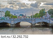 Мост О’Коннелла через реку Лиффи. Дублин. Ирландия (2019 год). Редакционное фото, фотограф Сергей Афанасьев / Фотобанк Лори