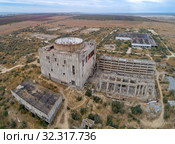 На заброшенной Крымской АЭС. Вид с сверху. Крым (2019 год). Стоковое фото, фотограф Геннадий Соловьев / Фотобанк Лори