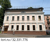Москва, историческое здание по адресу: Гороховский переулок, дом 7 — особняк А. Б. Клеопиной (1905, архитектор Т. Я. Бардт). (2019 год). Редакционное фото, фотограф Овчинникова Ирина / Фотобанк Лори