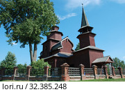 Церковь Иоанна Богослова на Ишне (1687 - 1689). Село Богослов. Ростовский район. Ярославская область (2010 год). Редакционное фото, фотограф lana1501 / Фотобанк Лори