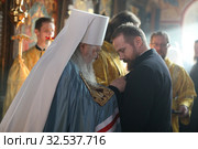 Старообрядческая община в единоверческом храме Архангела Михаила села Михайловская Слобода (2019 год). Редакционное фото, фотограф Дмитрий Неумоин / Фотобанк Лори
