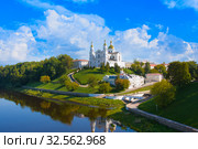 Holy Assumption Cathedral of Assumption on hill and Holy Spirit convent and Western Dvina River in summer. Vitebsk (2019 год). Стоковое фото, фотограф Papoyan Irina / Фотобанк Лори