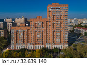 Москва, улица Большая Академическая, дом 24 корпус 3 (2019 год). Редакционное фото, фотограф glokaya_kuzdra / Фотобанк Лори