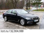 BMW 520d (2019 год). Редакционное фото, фотограф Art Konovalov / Фотобанк Лори
