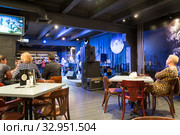 Интерьер джазового клуба "EverJazz". Екатеринбург. Россия. Редакционное фото, фотограф Евгений Ткачёв / Фотобанк Лори