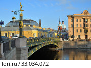 Panteleymonovsky Bridge over the Fontanka River in St. Petersburg, Russia (2020 год). Редакционное фото, фотограф Знаменский Олег / Фотобанк Лори