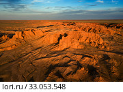 Bayanzag flaming cliffs in Mongolia. Стоковое фото, фотограф Михаил Коханчиков / Фотобанк Лори