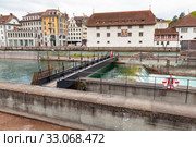 Lucerne, tourist walks near Historic Museum (2017 год). Редакционное фото, фотограф EugeneSergeev / Фотобанк Лори