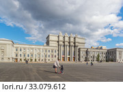 Walk on Kuibyshev Square in Samara, Russia (2019 год). Стоковое фото, фотограф Дмитрий Тищенко / Фотобанк Лори