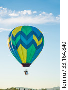 Hot air balloon over blue sky. Стоковое фото, фотограф Mariusz Blach / PantherMedia / Фотобанк Лори