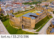 Ponferrada with Templar castle (2019 год). Стоковое фото, фотограф Яков Филимонов / Фотобанк Лори