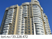 Двадцатипятиэтажный трехподъездный монолитный жилой дом, 2008 года постройки. Жилой комплекс «Воронцовский посад». Улица Яблочкова, 16. Бутырский район. Город Москва (2015 год). Редакционное фото, фотограф lana1501 / Фотобанк Лори