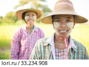 Traditional Myanmar female farmers portrait. Стоковое фото, фотограф Wong Sze Fei / PantherMedia / Фотобанк Лори