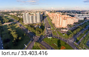 Prospekt Stachek, the Leninsky Prospekt and the Dachny avenue crossing is in Kirovsky district, aerial view. Kronshtadtskaya square. Streets of Saint-Petersburg (2016 год). Редакционное фото, фотограф Кекяляйнен Андрей / Фотобанк Лори