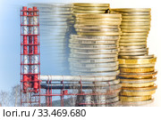 Производственные заводские трубы на фоне  денег . Концепция стоимости производства . Стоковое фото, фотограф Сергеев Валерий / Фотобанк Лори