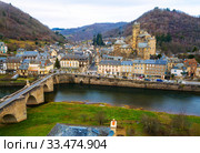 Landscape of Estaing with Chateau and bridge (2019 год). Стоковое фото, фотограф Яков Филимонов / Фотобанк Лори
