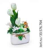 Easter vase from a flower arrangement on white background. Стоковое фото, фотограф Андрей Зык / Фотобанк Лори