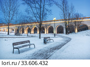 Акведук Arches of the Rostokinsky aqueduct (2020 год). Стоковое фото, фотограф Baturina Yuliya / Фотобанк Лори