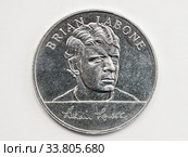 Сувенирный жетон из альбома чемпионат мира по футболу в Мексика 1970. Сборная Англия. Брайан Лэбоун (2019 год). Редакционное фото, фотограф Игорь Низов / Фотобанк Лори