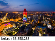 Aerial view of Torre Agbar at night (2019 год). Редакционное фото, фотограф Яков Филимонов / Фотобанк Лори