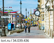 Невский проспект. Санкт-Петербург (2020 год). Редакционное фото, фотограф Сергей Афанасьев / Фотобанк Лори